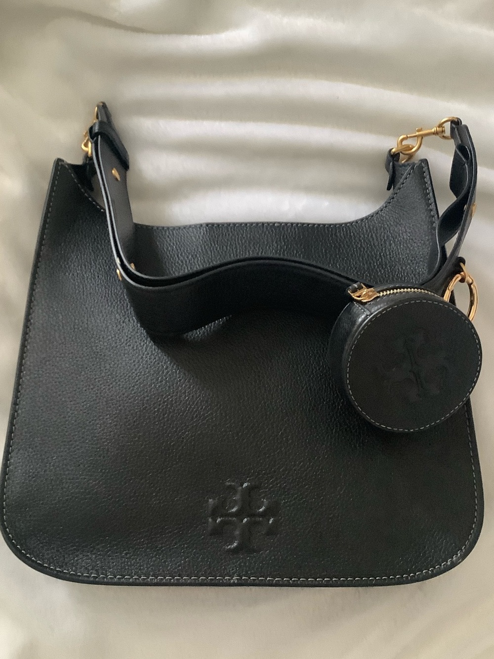 Tory Burch Black Leather Shoulder Bag with Round Coin Pouch
